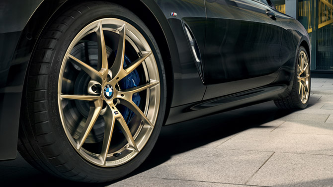 BMW M PERFORMANCE アロイ・ホイール・サマー・キャンペーン | BMW 